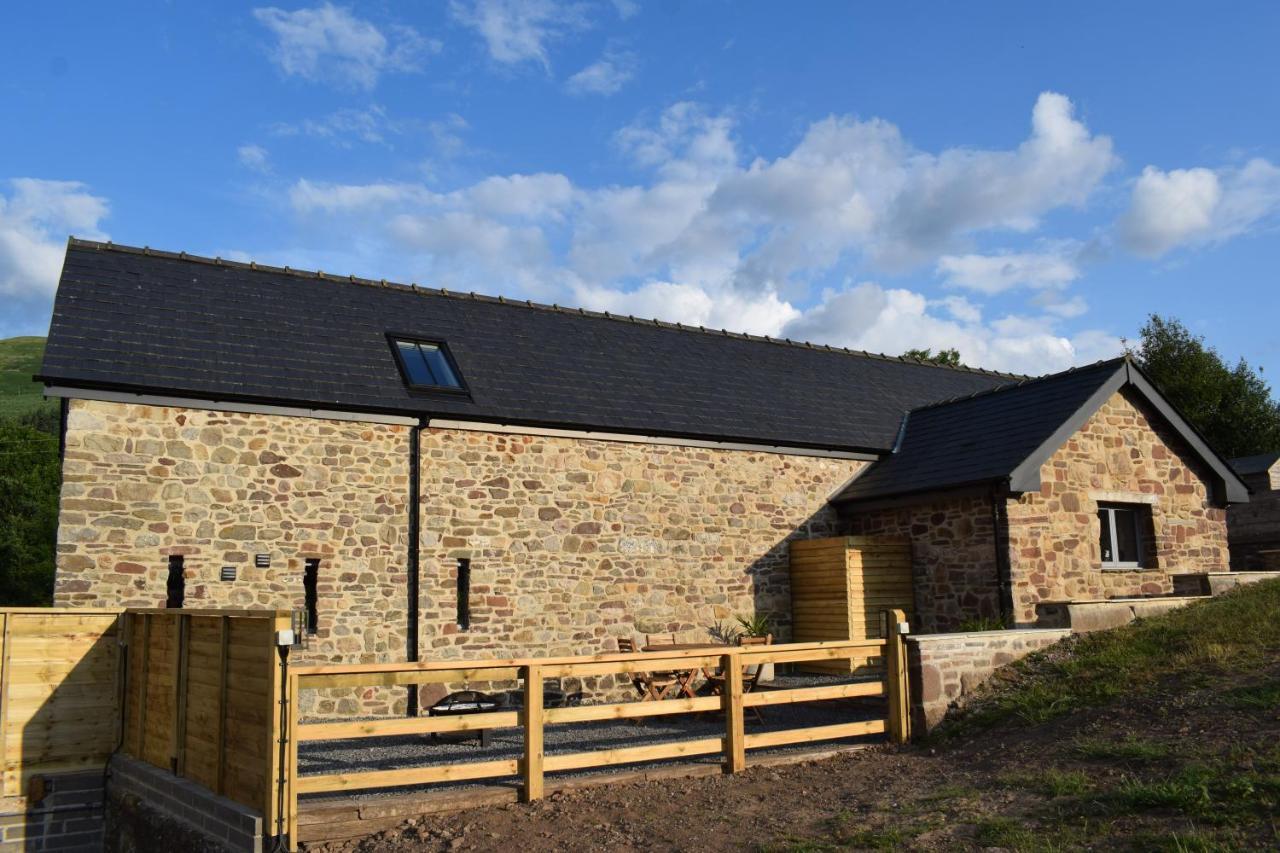 Cowshed In The Black Mountains Abergavenny Buitenkant foto