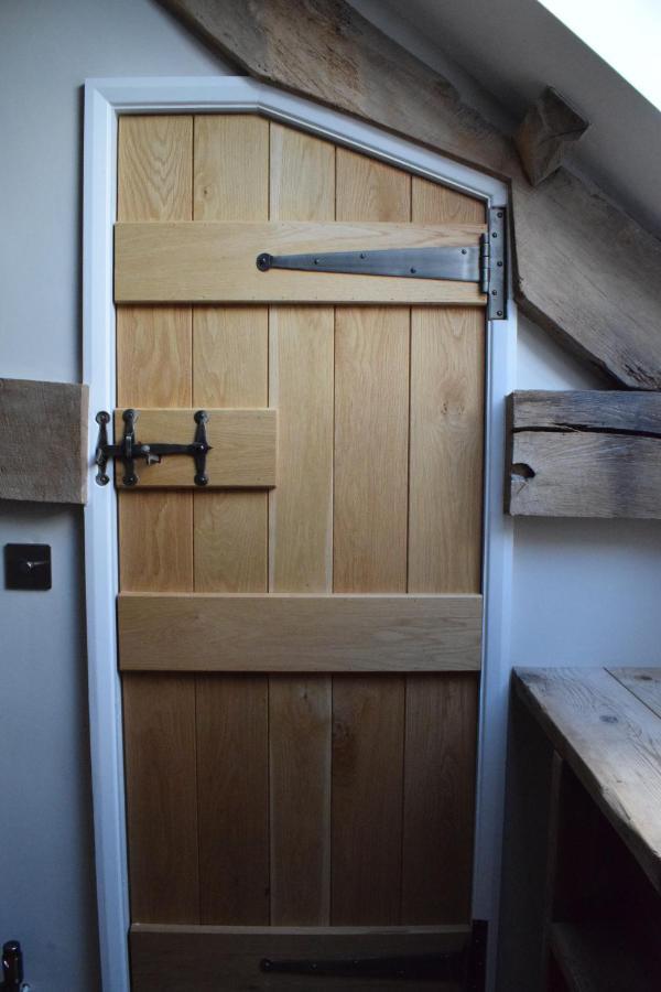 Cowshed In The Black Mountains Abergavenny Buitenkant foto